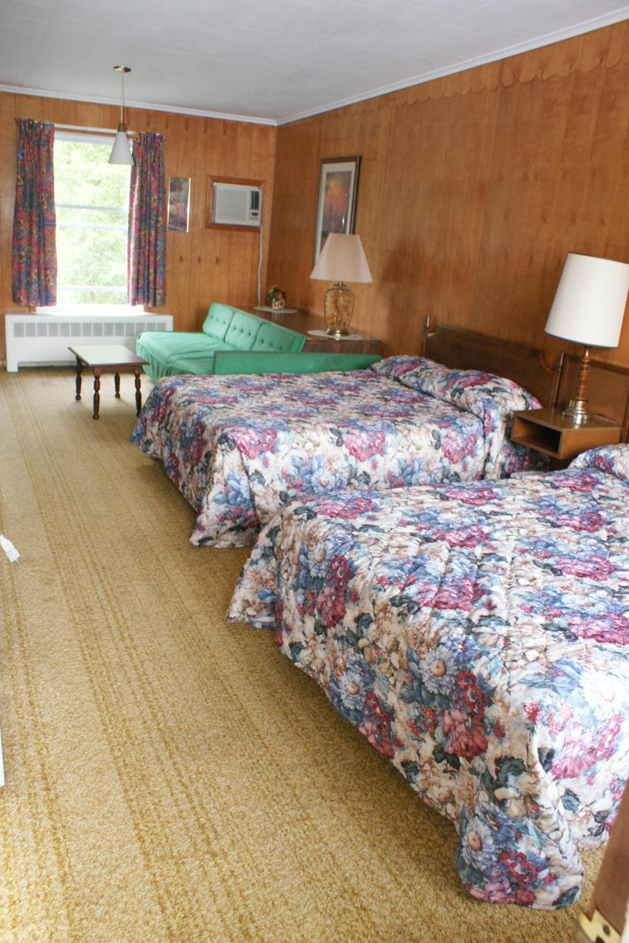 Northern Peaks Motor Inn ゴーラム エクステリア 写真