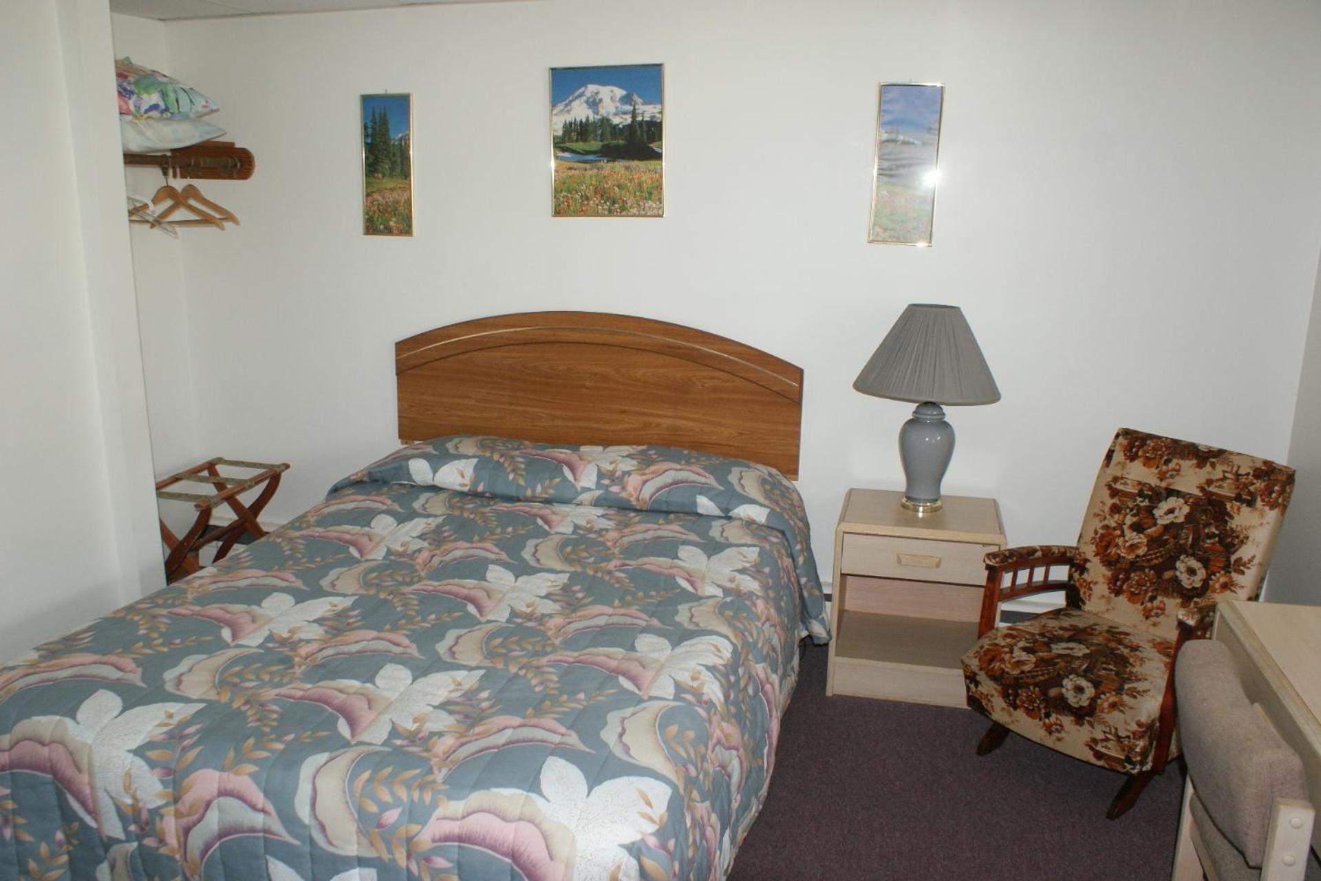 Northern Peaks Motor Inn ゴーラム エクステリア 写真
